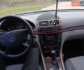 Серый Мерседес Е-Класс, объемом двигателя 2.2 л и пробегом 338 тыс. км за 7850 $, фото 9 на Automoto.ua