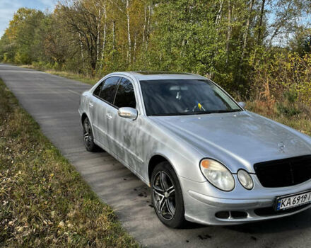 Мерседес Е-Клас 2006 у Камінь-Каширський на Automoto.ua Сірий Мерседес Е-Клас, об'ємом двигуна 2.15 л та пробігом 294 тис. км за 7200 $, фото 2 на Automoto.ua