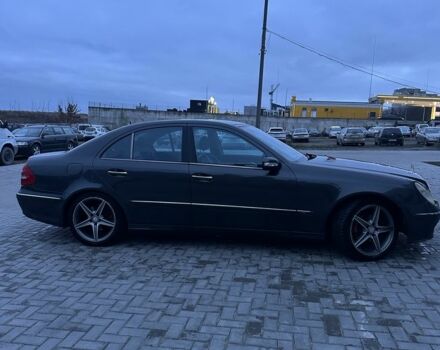 Сірий Мерседес Е-Клас, об'ємом двигуна 2.7 л та пробігом 327 тис. км за 4150 $, фото 4 на Automoto.ua