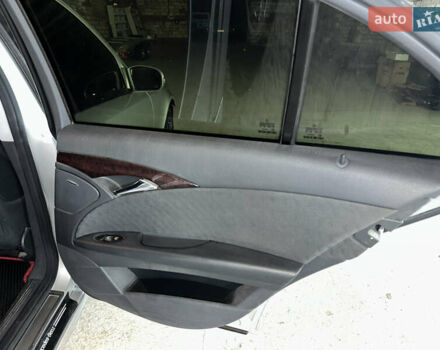 Сірий Мерседес Е-Клас, об'ємом двигуна 1.8 л та пробігом 373 тис. км за 2700 $, фото 27 на Automoto.ua