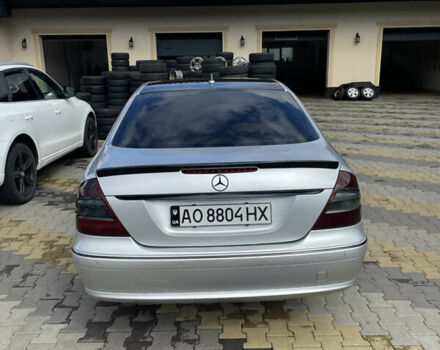 Серый Мерседес Е-Класс, объемом двигателя 3 л и пробегом 405 тыс. км за 8700 $, фото 3 на Automoto.ua