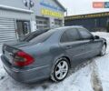 Серый Мерседес Е-Класс, объемом двигателя 2.2 л и пробегом 352 тыс. км за 8200 $, фото 7 на Automoto.ua