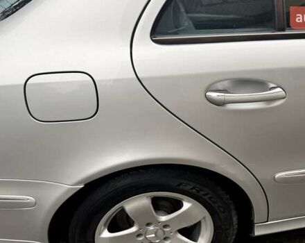 Сірий Мерседес Е-Клас, об'ємом двигуна 3 л та пробігом 244 тис. км за 8500 $, фото 6 на Automoto.ua