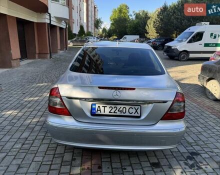 Серый Мерседес Е-Класс, объемом двигателя 1.8 л и пробегом 266 тыс. км за 8800 $, фото 14 на Automoto.ua