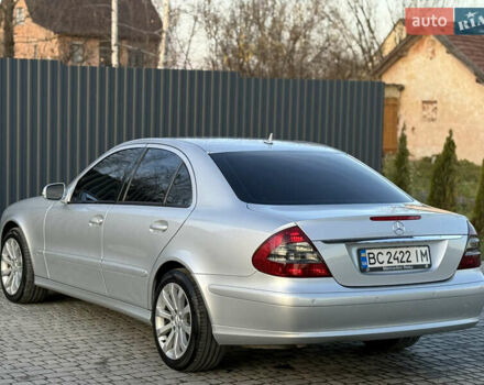 Сірий Мерседес Е-Клас, об'ємом двигуна 2.2 л та пробігом 295 тис. км за 9999 $, фото 102 на Automoto.ua