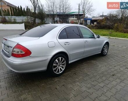 Серый Мерседес Е-Класс, объемом двигателя 2.99 л и пробегом 399 тыс. км за 9500 $, фото 12 на Automoto.ua