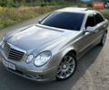 Мерседес Е-Класс 2007 в Трускавце на Automoto.ua Серый Мерседес Е-Класс, объемом двигателя 2.99 л и пробегом 358 тыс. км за 11300 $, фото 7 на Automoto.ua