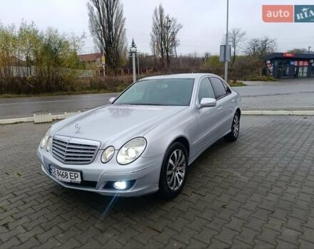 Серый Мерседес Е-Класс, объемом двигателя 2.99 л и пробегом 399 тыс. км за 9500 $, фото 3 на Automoto.ua