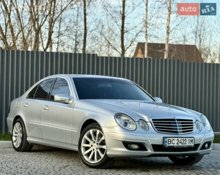 Сірий Мерседес Е-Клас, об'ємом двигуна 2.2 л та пробігом 295 тис. км за 9999 $, фото 82 на Automoto.ua