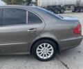 Мерседес Е-Класс 2007 в Кривом Роге на Automoto.ua Серый Мерседес Е-Класс, объемом двигателя 2.15 л и пробегом 440 тыс. км за 8500 $, фото 4 на Automoto.ua