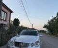 Серый Мерседес Е-Класс, объемом двигателя 2.1 л и пробегом 385 тыс. км за 7600 $, фото 1 на Automoto.ua