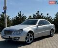 Сірий Мерседес Е-Клас, об'ємом двигуна 3 л та пробігом 529 тис. км за 10000 $, фото 1 на Automoto.ua