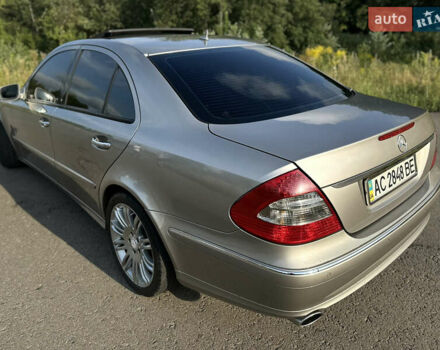 Мерседес Е-Класс 2007 в Трускавце на Automoto.ua Серый Мерседес Е-Класс, объемом двигателя 2.99 л и пробегом 358 тыс. км за 11300 $, фото 14 на Automoto.ua