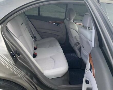 Мерседес Е-Класс 2007 в Кривом Роге на Automoto.ua Серый Мерседес Е-Класс, объемом двигателя 2.15 л и пробегом 440 тыс. км за 8500 $, фото 19 на Automoto.ua