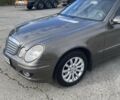 Мерседес Е-Класс 2007 в Кривом Роге на Automoto.ua Серый Мерседес Е-Класс, объемом двигателя 2.15 л и пробегом 440 тыс. км за 8500 $, фото 3 на Automoto.ua