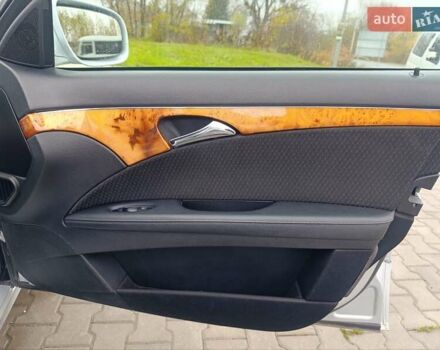 Серый Мерседес Е-Класс, объемом двигателя 2.99 л и пробегом 399 тыс. км за 9500 $, фото 43 на Automoto.ua