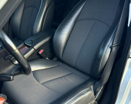 Сірий Мерседес Е-Клас, об'ємом двигуна 2.2 л та пробігом 295 тис. км за 9999 $, фото 32 на Automoto.ua