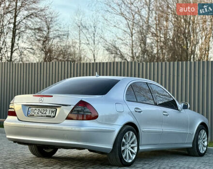 Сірий Мерседес Е-Клас, об'ємом двигуна 2.2 л та пробігом 295 тис. км за 9999 $, фото 115 на Automoto.ua