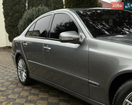 Серый Мерседес Е-Класс, объемом двигателя 3 л и пробегом 370 тыс. км за 8950 $, фото 10 на Automoto.ua