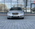 Мерседес Е-Клас 2007 у Івано-Франківську на Automoto.ua Сірий Мерседес Е-Клас, об'ємом двигуна 1.8 л та пробігом 227 тис. км за 7999 $, фото 14 на Automoto.ua