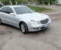Серый Мерседес Е-Класс, объемом двигателя 2.15 л и пробегом 347 тыс. км за 9350 $, фото 1 на Automoto.ua