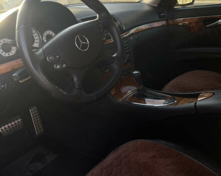 Сірий Мерседес Е-Клас, об'ємом двигуна 3.5 л та пробігом 227 тис. км за 8000 $, фото 7 на Automoto.ua