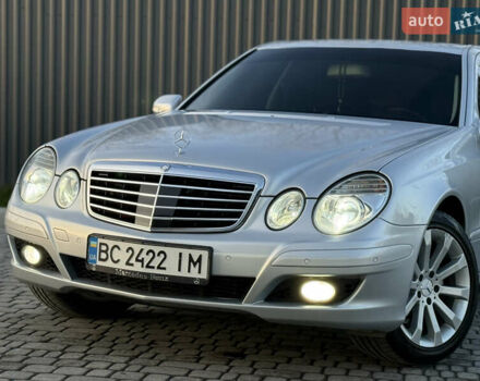 Сірий Мерседес Е-Клас, об'ємом двигуна 2.2 л та пробігом 295 тис. км за 9999 $, фото 70 на Automoto.ua