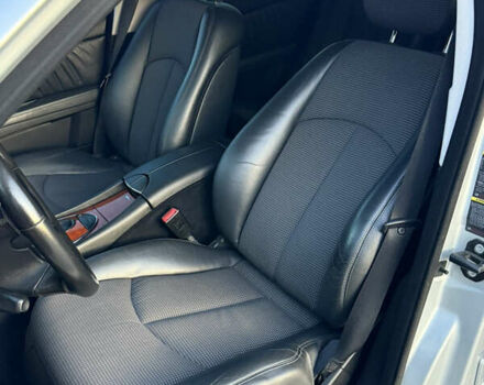 Сірий Мерседес Е-Клас, об'ємом двигуна 2.2 л та пробігом 295 тис. км за 9999 $, фото 33 на Automoto.ua