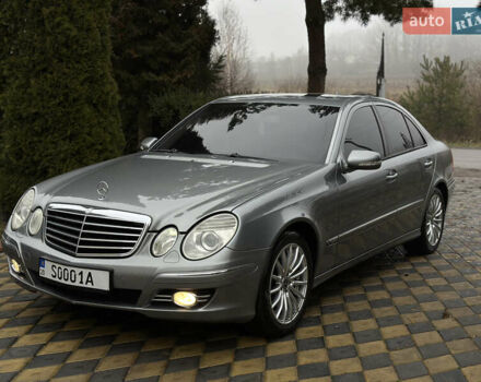 Серый Мерседес Е-Класс, объемом двигателя 3 л и пробегом 370 тыс. км за 8950 $, фото 24 на Automoto.ua