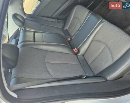 Серый Мерседес Е-Класс, объемом двигателя 1.8 л и пробегом 219 тыс. км за 10500 $, фото 16 на Automoto.ua