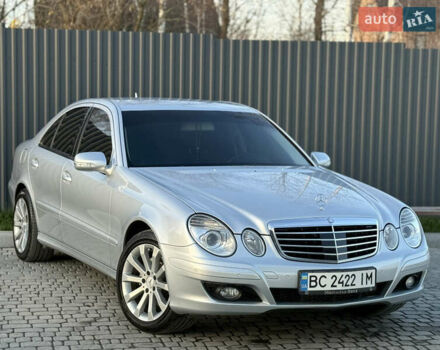 Сірий Мерседес Е-Клас, об'ємом двигуна 2.2 л та пробігом 295 тис. км за 9999 $, фото 78 на Automoto.ua
