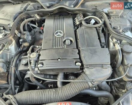 Серый Мерседес Е-Класс, объемом двигателя 1.8 л и пробегом 219 тыс. км за 10500 $, фото 34 на Automoto.ua