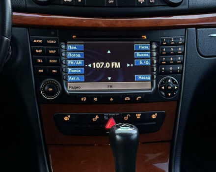 Сірий Мерседес Е-Клас, об'ємом двигуна 2.2 л та пробігом 295 тис. км за 9999 $, фото 24 на Automoto.ua