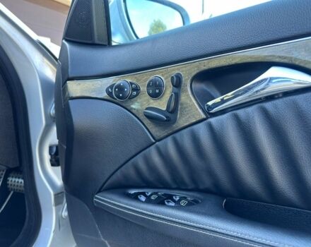 Мерседес Е-Клас 2007 у Глубокой на Automoto.ua Сірий Мерседес Е-Клас, об'ємом двигуна 3 л та пробігом 301 тис. км за 5255 $, фото 10 на Automoto.ua