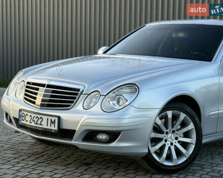 Сірий Мерседес Е-Клас, об'ємом двигуна 2.2 л та пробігом 295 тис. км за 9999 $, фото 66 на Automoto.ua