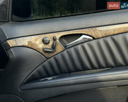 Мерседес Е-Класс 2007 в Трускавце на Automoto.ua Серый Мерседес Е-Класс, объемом двигателя 2.99 л и пробегом 358 тыс. км за 11300 $, фото 55 на Automoto.ua