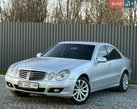 Сірий Мерседес Е-Клас, об'ємом двигуна 2.2 л та пробігом 295 тис. км за 9999 $, фото 59 на Automoto.ua