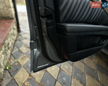 Серый Мерседес Е-Класс, объемом двигателя 3 л и пробегом 370 тыс. км за 8950 $, фото 20 на Automoto.ua