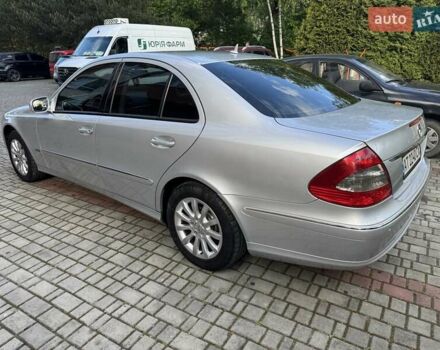 Серый Мерседес Е-Класс, объемом двигателя 1.8 л и пробегом 266 тыс. км за 8800 $, фото 1 на Automoto.ua