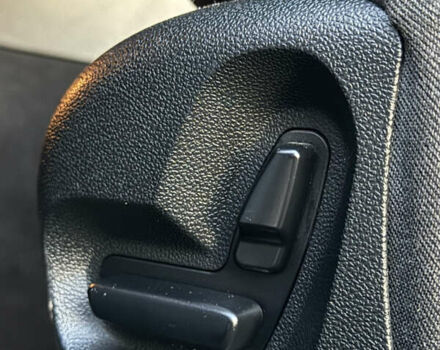 Сірий Мерседес Е-Клас, об'ємом двигуна 2.2 л та пробігом 295 тис. км за 9999 $, фото 35 на Automoto.ua