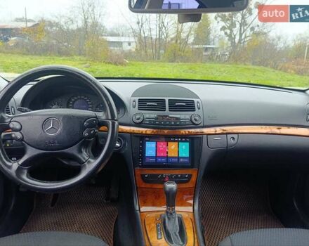 Серый Мерседес Е-Класс, объемом двигателя 2.99 л и пробегом 399 тыс. км за 9500 $, фото 32 на Automoto.ua