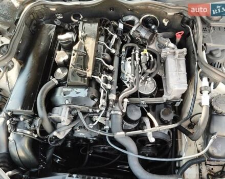 Серый Мерседес Е-Класс, объемом двигателя 2.2 л и пробегом 370 тыс. км за 8700 $, фото 7 на Automoto.ua