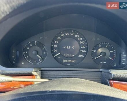 Мерседес Е-Класс 2007 в Виннице на Automoto.ua Серый Мерседес Е-Класс, объемом двигателя 2.15 л и пробегом 319 тыс. км за 7900 $, фото 12 на Automoto.ua
