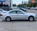 Серый Мерседес Е-Класс, объемом двигателя 2.1 л и пробегом 404 тыс. км за 8350 $, фото 3 на Automoto.ua