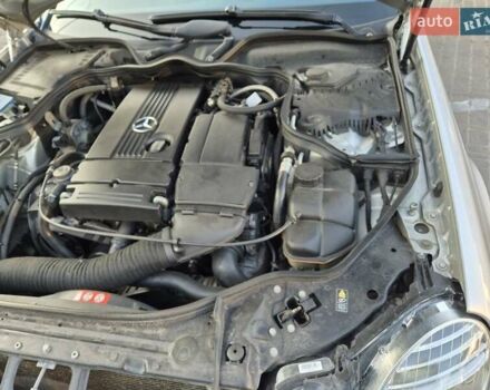 Серый Мерседес Е-Класс, объемом двигателя 1.8 л и пробегом 219 тыс. км за 10500 $, фото 37 на Automoto.ua