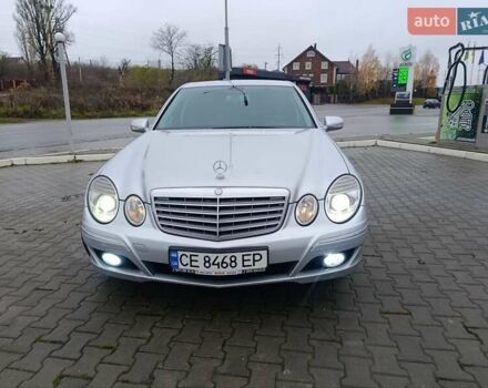 Серый Мерседес Е-Класс, объемом двигателя 2.99 л и пробегом 399 тыс. км за 9500 $, фото 4 на Automoto.ua