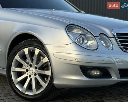 Сірий Мерседес Е-Клас, об'ємом двигуна 2.2 л та пробігом 295 тис. км за 9999 $, фото 10 на Automoto.ua