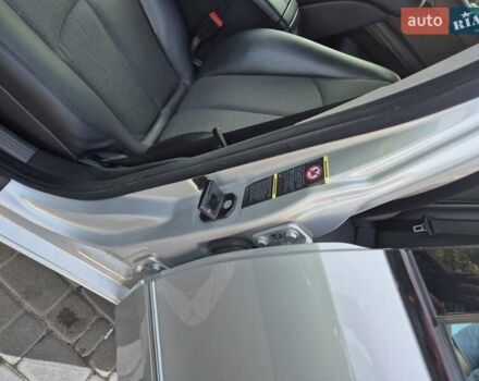 Серый Мерседес Е-Класс, объемом двигателя 1.8 л и пробегом 219 тыс. км за 10500 $, фото 22 на Automoto.ua