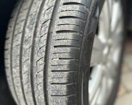 Сірий Мерседес Е-Клас, об'ємом двигуна 2.2 л та пробігом 319 тис. км за 7200 $, фото 18 на Automoto.ua