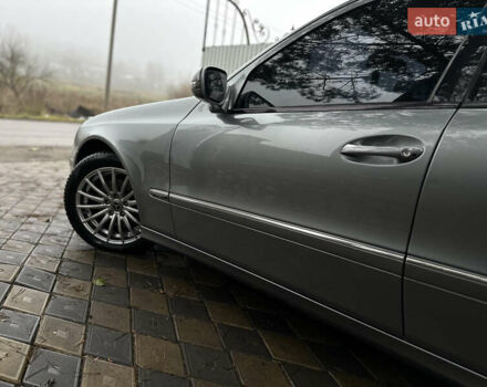 Серый Мерседес Е-Класс, объемом двигателя 3 л и пробегом 370 тыс. км за 8950 $, фото 18 на Automoto.ua